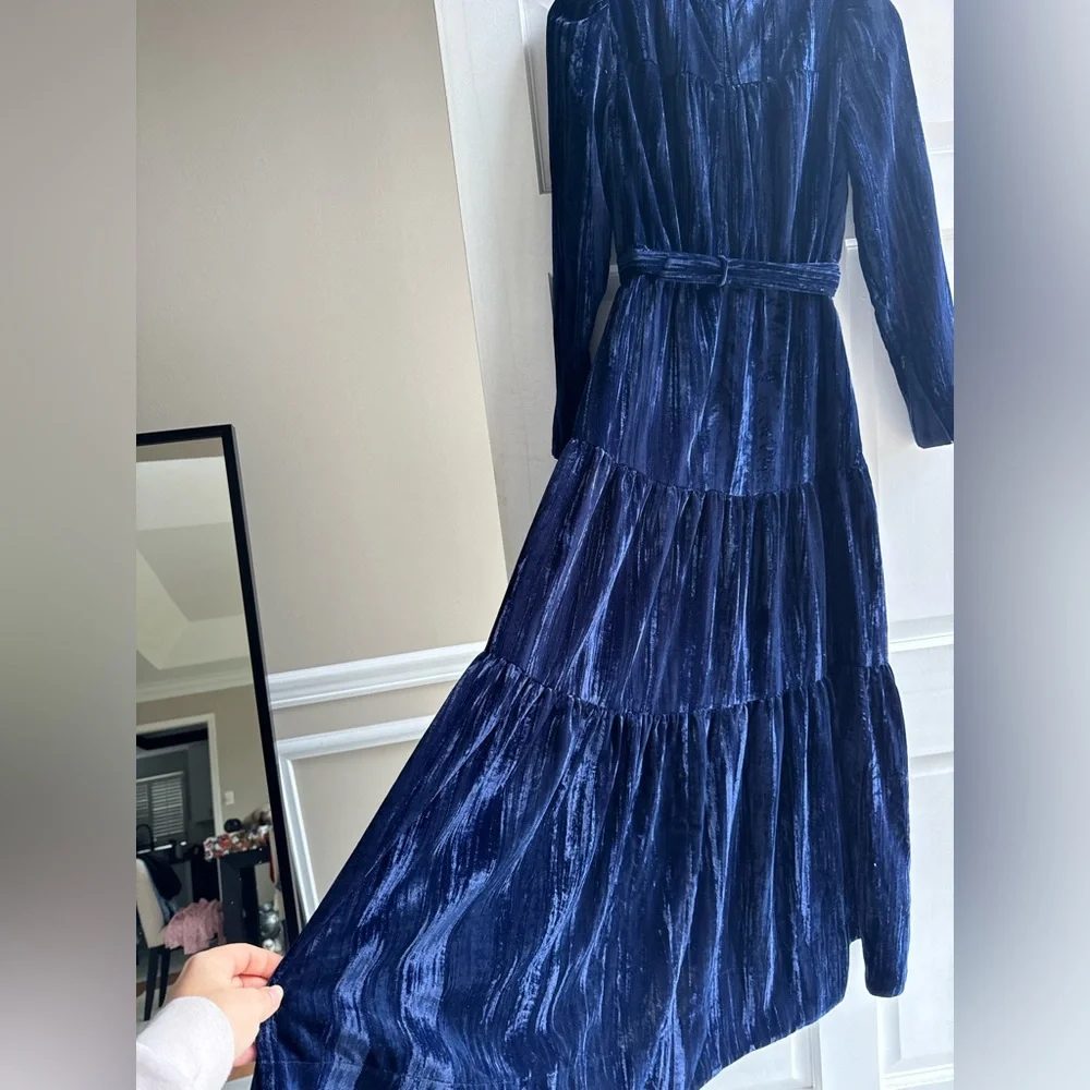 Me+EM midi Maxi Dress Elegant Navy Velvet Maxi Dress MSRP $450 - Picture 9 of 11